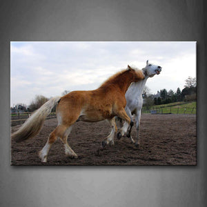 Yellow And White Horses Play In Mud Land Wall Art Painting The Picture Print On Canvas Animal Pictures For Home Decor Decoration Gift 