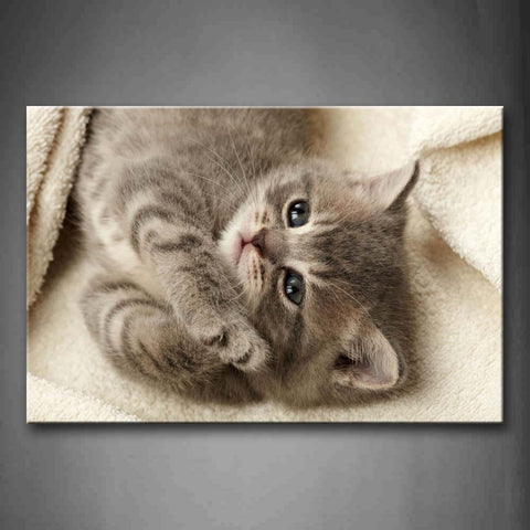 Gray Cat Lie On Bed  Wall Art Painting The Picture Print On Canvas Animal Pictures For Home Decor Decoration Gift 