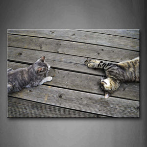 Black And White Two Cats Lie On Wooden Ground Wall Art Painting Pictures Print On Canvas Animal The Picture For Home Modern Decoration 