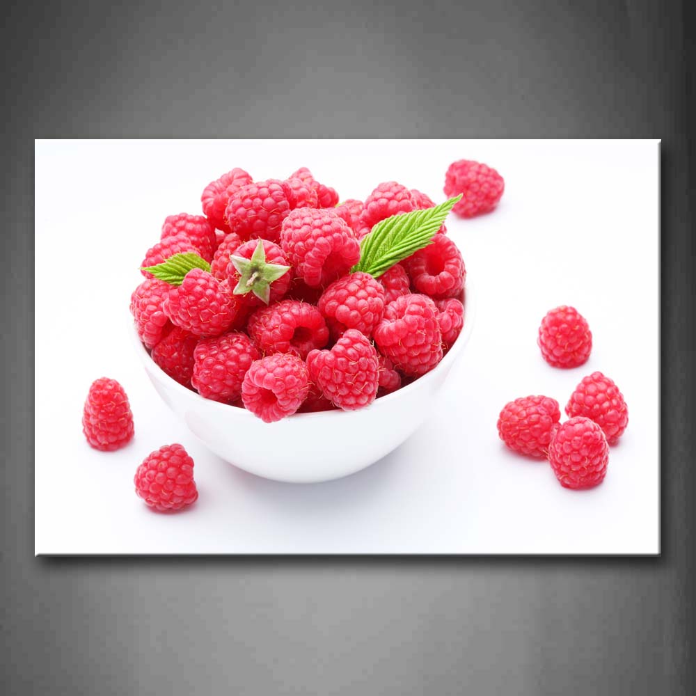 Red Raspberry With Green Leaf In Bowl Wall Art Painting Pictures Print On Canvas Food The Picture For Home Modern Decoration 