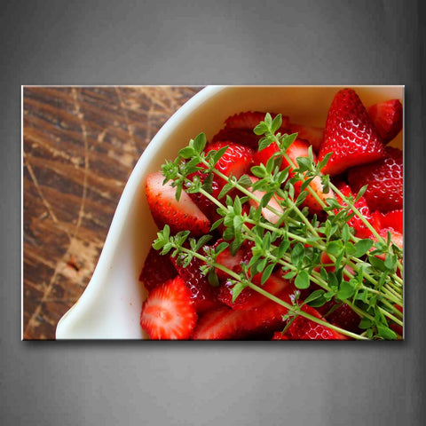 Red Strawberry With Grass In Plate Wall Art Painting The Picture Print On Canvas Food Pictures For Home Decor Decoration Gift 