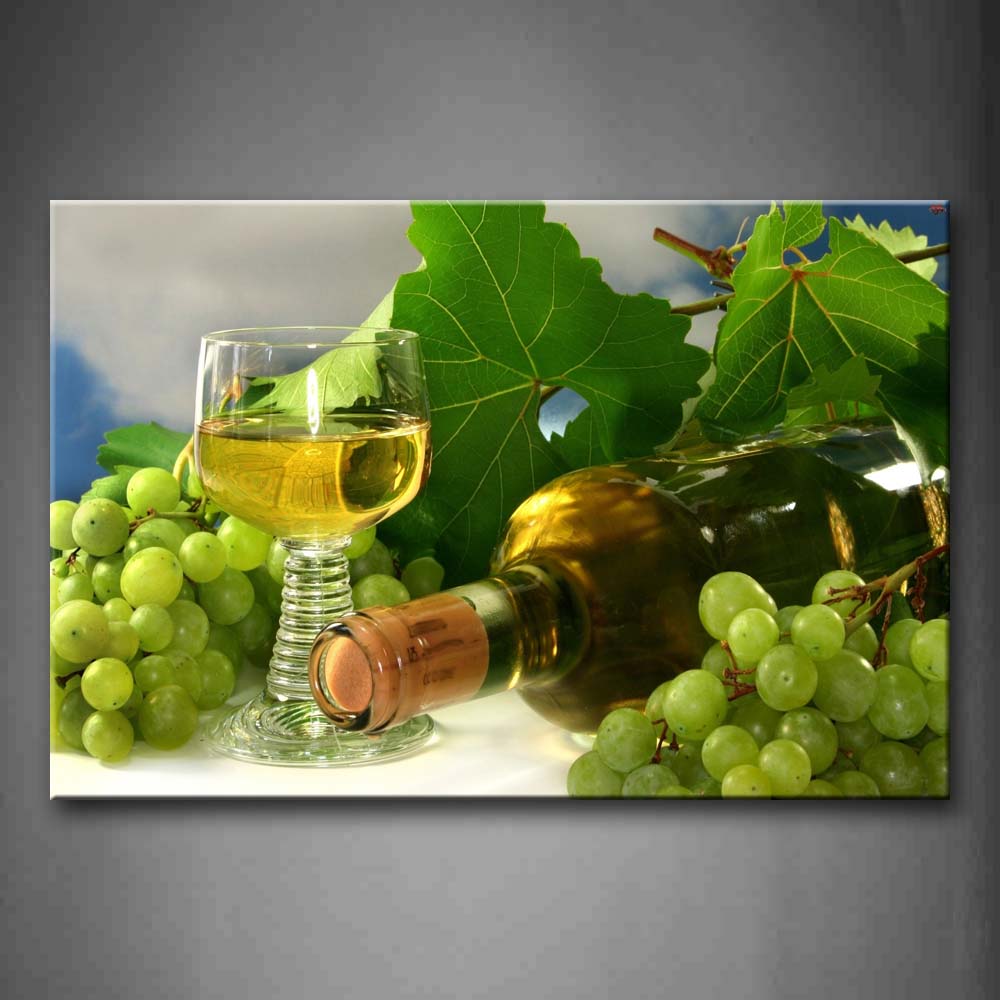 Green Grabe And Wine In Cup Bottle Wall Art Painting Pictures Print On Canvas Food The Picture For Home Modern Decoration 