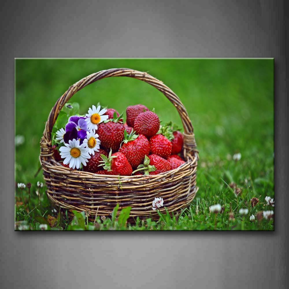 Strawberry With White Flower In Basket On Grass Wall Art Painting The Picture Print On Canvas Food Pictures For Home Decor Decoration Gift 