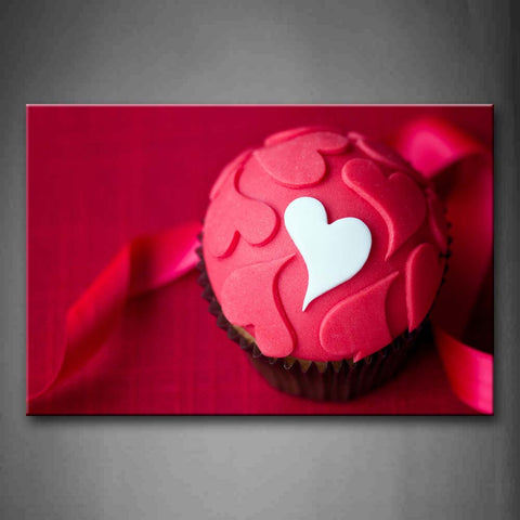 Red Cupcake With White Heart Pattern Wall Art Painting Pictures Print On Canvas Food The Picture For Home Modern Decoration 