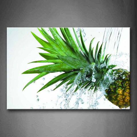 Pineapple With Green Leaf And Water Wall Art Painting Pictures Print On Canvas Food The Picture For Home Modern Decoration 