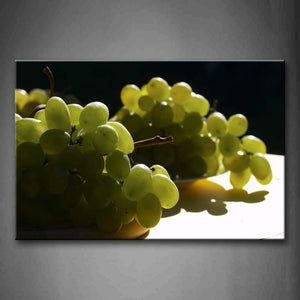 A Amount Of Grapes. Wall Art Painting Pictures Print On Canvas Food The Picture For Home Modern Decoration 