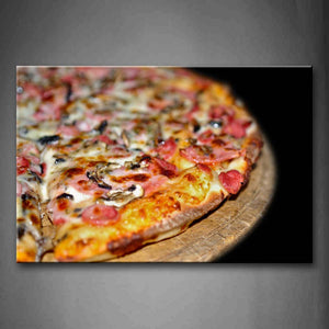 Pizza With Meat On The Board. Wall Art Painting Pictures Print On Canvas Food The Picture For Home Modern Decoration 