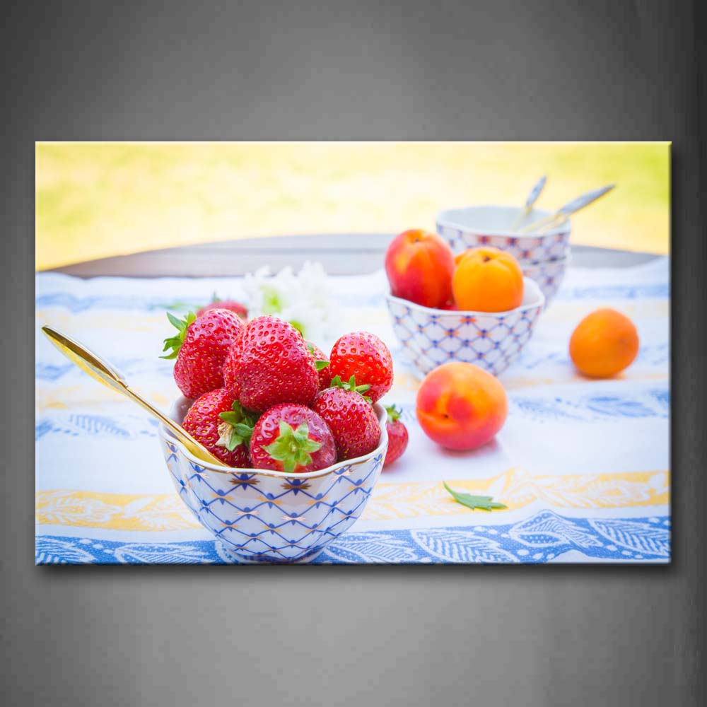 Strawberries And Yellow Peach With Cup Wall Art Painting Pictures Print On Canvas Food The Picture For Home Modern Decoration 