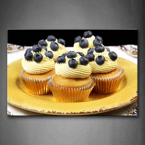 Yellow Cream And Blueberries On The Yellow Cupcake Wall Art Painting Pictures Print On Canvas Food The Picture For Home Modern Decoration 