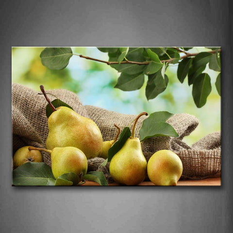 Yellow Pear With Cloth And Leaves Wall Art Painting The Picture Print On Canvas Food Pictures For Home Decor Decoration Gift 