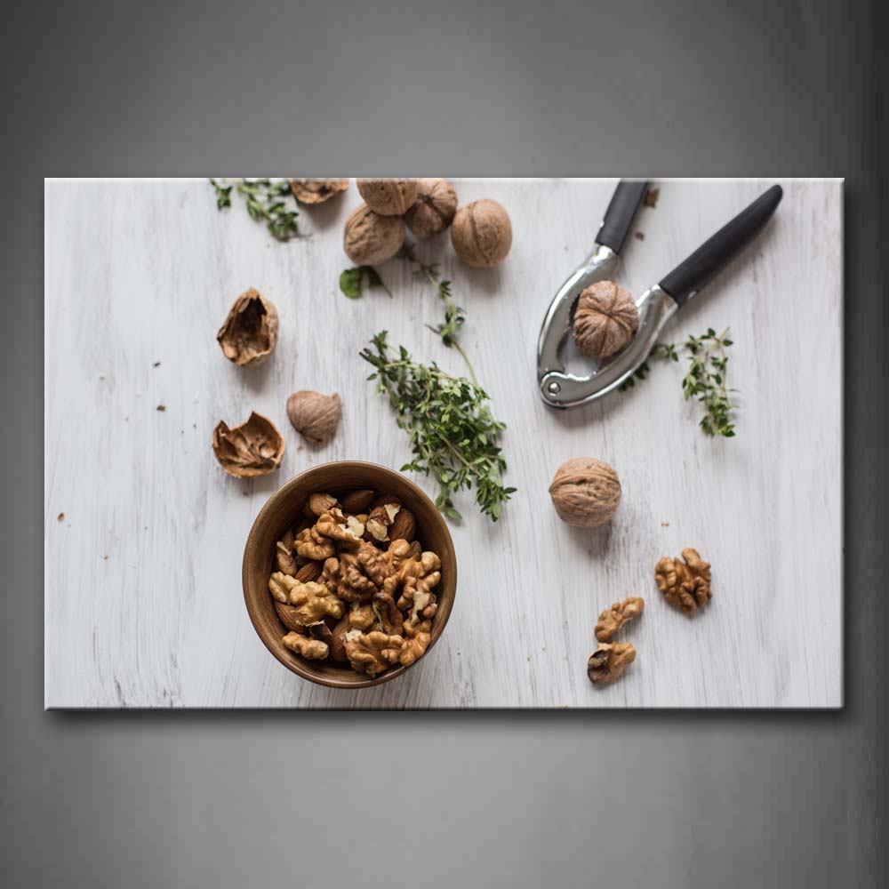 Walnut With Its Hull And Walnut Pliers Wall Art Painting Pictures Print On Canvas Food The Picture For Home Modern Decoration 