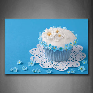 White Cupcake With Colourful Flowers Wall Art Painting Pictures Print On Canvas Food The Picture For Home Modern Decoration 