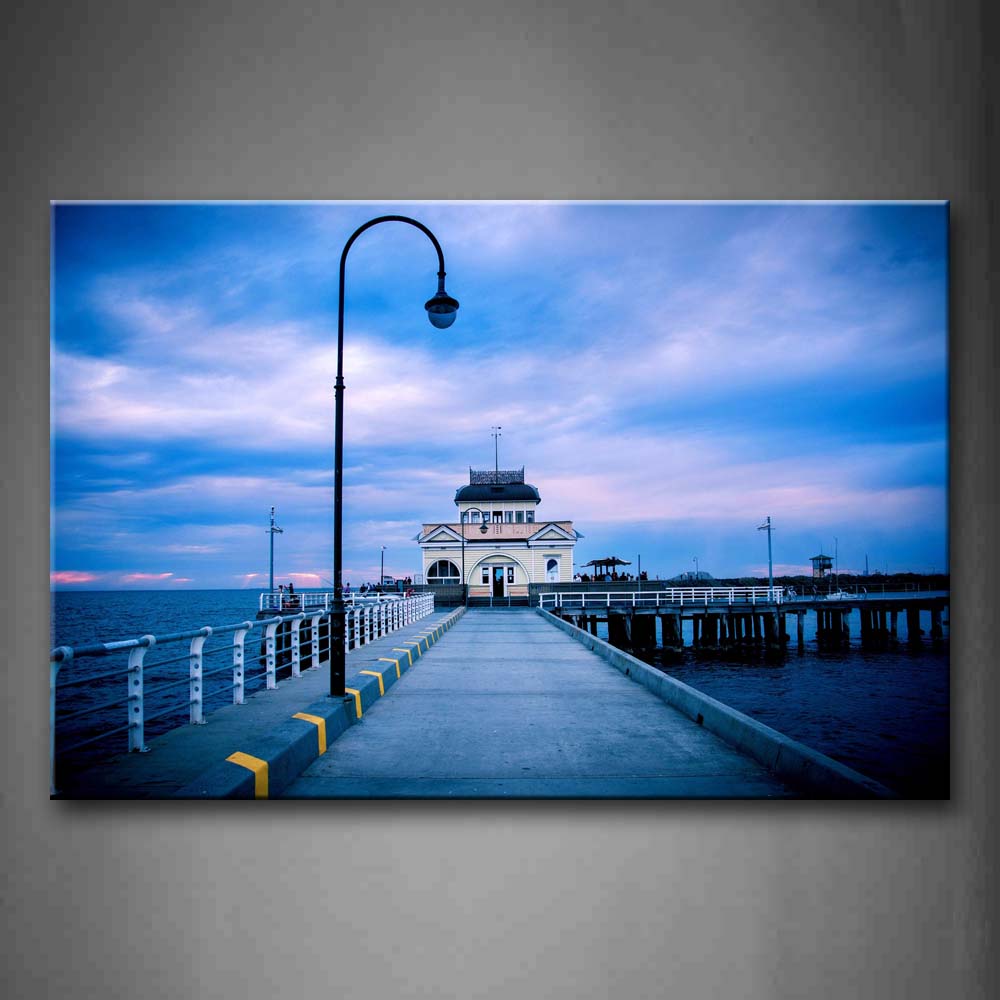 Blue Lamp Post Is In The Bridge Wall Art Painting Pictures Print On Canvas City The Picture For Home Modern Decoration 