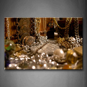 Plenty Of Jeweleries Made Of Gold Wall Art Painting The Picture Print On Canvas Art Pictures For Home Decor Decoration Gift 