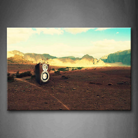 Big Speaker On The Field Without Person Wall Art Painting The Picture Print On Canvas Art Pictures For Home Decor Decoration Gift 