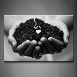 Earth With A Necklace Hold In Both Hands Wall Art Painting Pictures Print On Canvas Art The Picture For Home Modern Decoration 