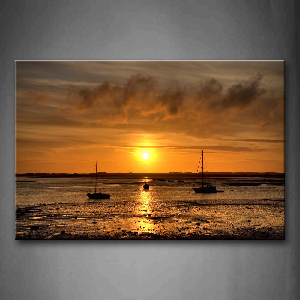 Sunset Golden Sky And Boats Over Water Wall Art Painting Pictures Print On Canvas Seascape The Picture For Home Modern Decoration 