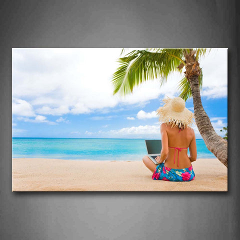 Women Play Computer On Beach  Wall Art Painting Pictures Print On Canvas Seascape The Picture For Home Modern Decoration 