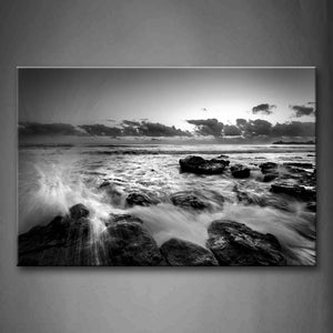 Black And White Sea Wave Rush Into Stone  Wall Art Painting Pictures Print On Canvas Seascape The Picture For Home Modern Decoration 
