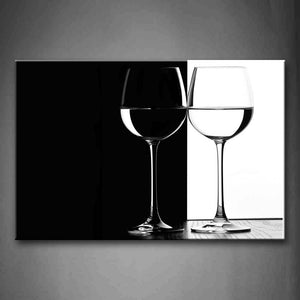 Black And White Two Goblets With Water  Wall Art Painting Pictures Print On Canvas Art The Picture For Home Modern Decoration 