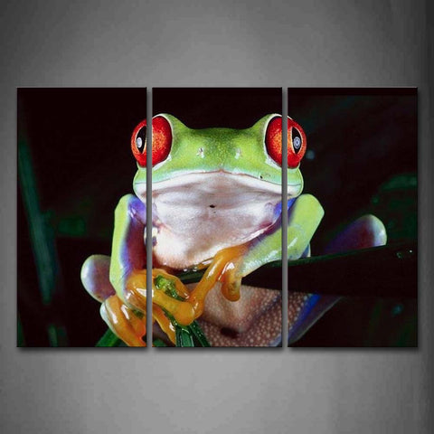 Green Frog Climb On Grass At Night Wall Art Painting The Picture Print On Canvas Animal Pictures For Home Decor Decoration Gift 