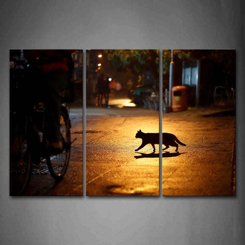 Cat Walk Through Road People Bicycle At Night  Wall Art Painting The Picture Print On Canvas Animal Pictures For Home Decor Decoration Gift 