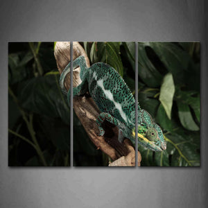 Green Chameleon Crawl On Trunk Green Leafs Wall Art Painting The Picture Print On Canvas Animal Pictures For Home Decor Decoration Gift 