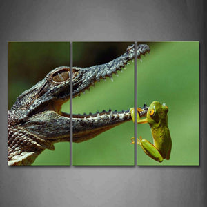 Green Frog Climb On Alligator'S Mouth Wall Art Painting The Picture Print On Canvas Animal Pictures For Home Decor Decoration Gift 