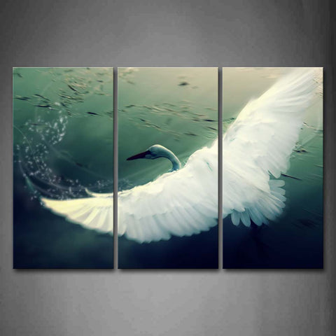 Swan Fly Above Water  Wall Art Painting Pictures Print On Canvas Animal The Picture For Home Modern Decoration 